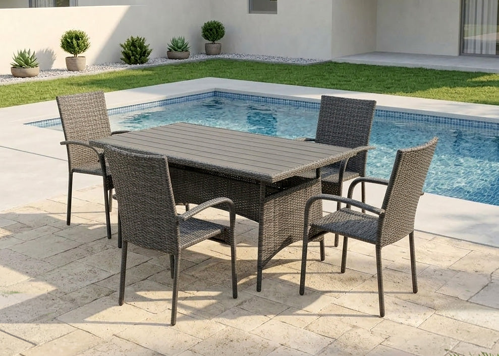 Mesa de Comedor + 4 Sillas en Ratan PE. Muebles de Jardin y Terraza