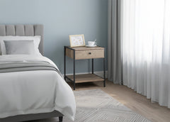 Mesita de Noche Nancy en Madera y Metal, Estilo Industrial