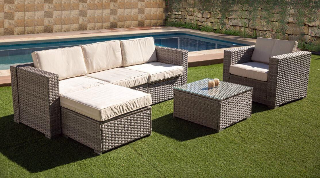 Sofa Chaise Longue + Sillon + Mesa. Muebles de Jardin y Terraza de Ratan PE